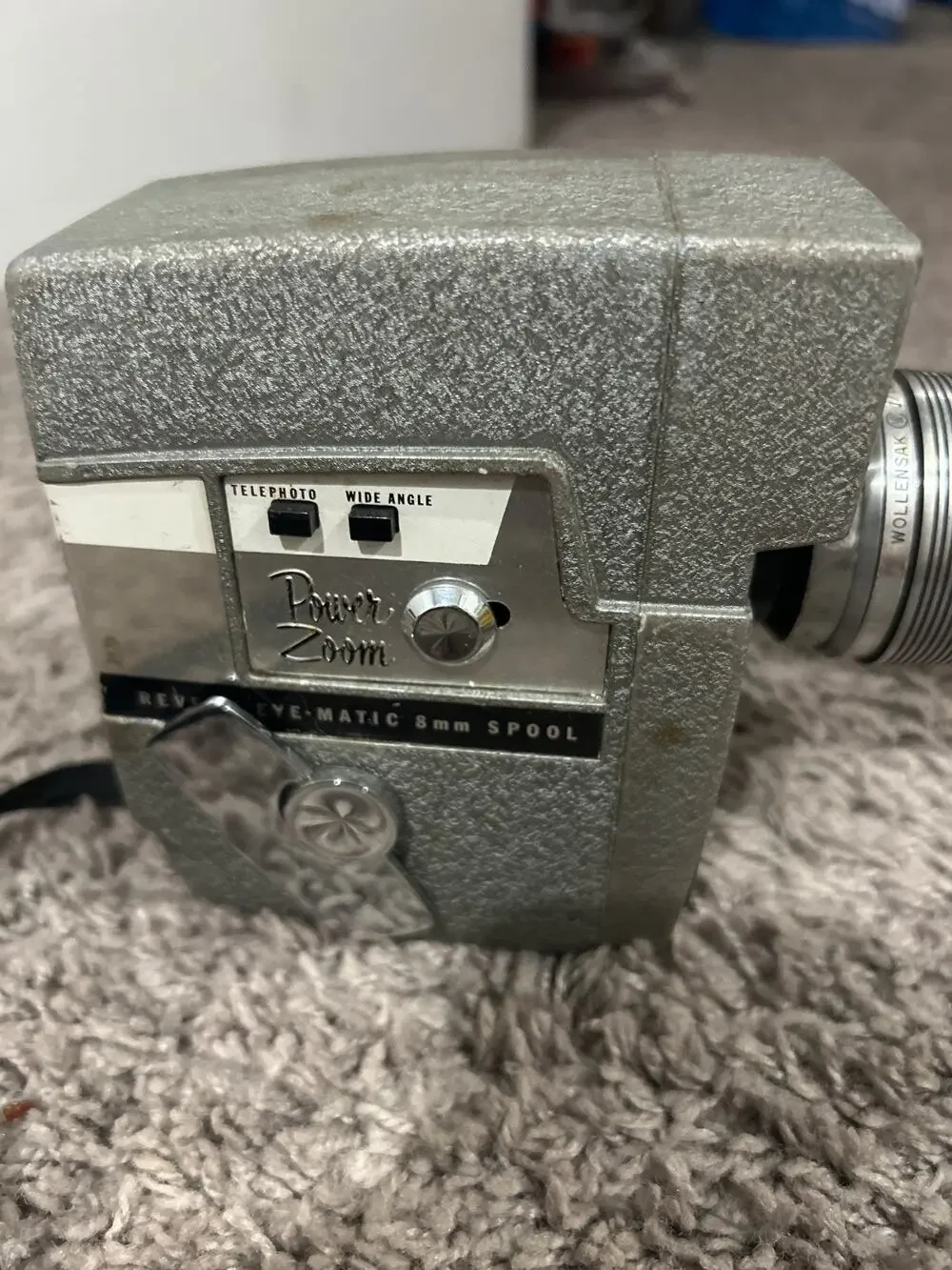 Vintage Revere Power Zoom 8mm camera model 116b untested